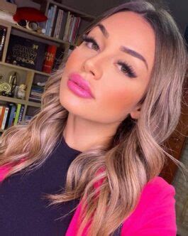 martina smeraldi age|Martina Smeraldi Wiki, Bio, Net Worth, Boyfriend, Height, Weight,。